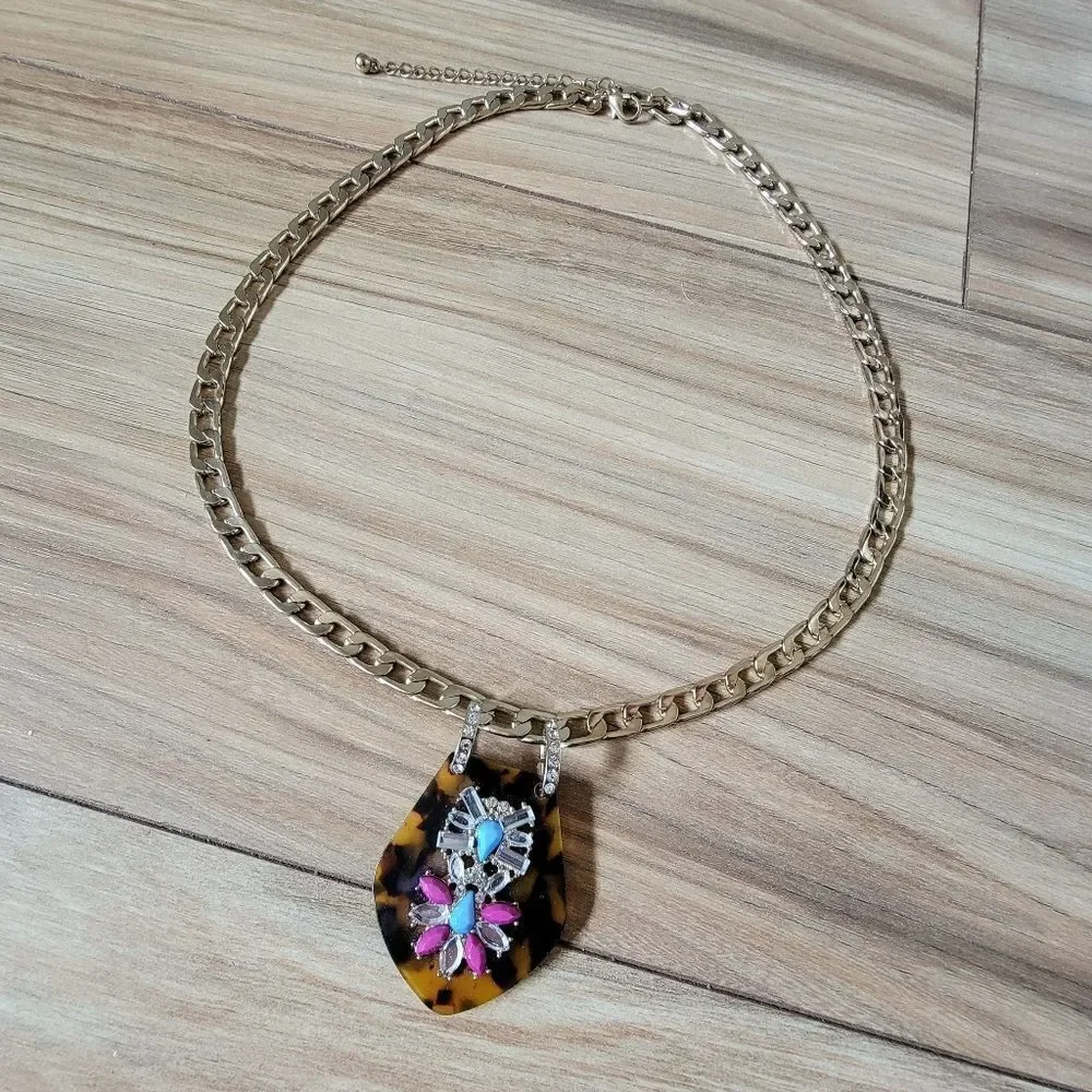 Tortoise Shell Acrylic Bejewled Curb Chain Pendant Necklace